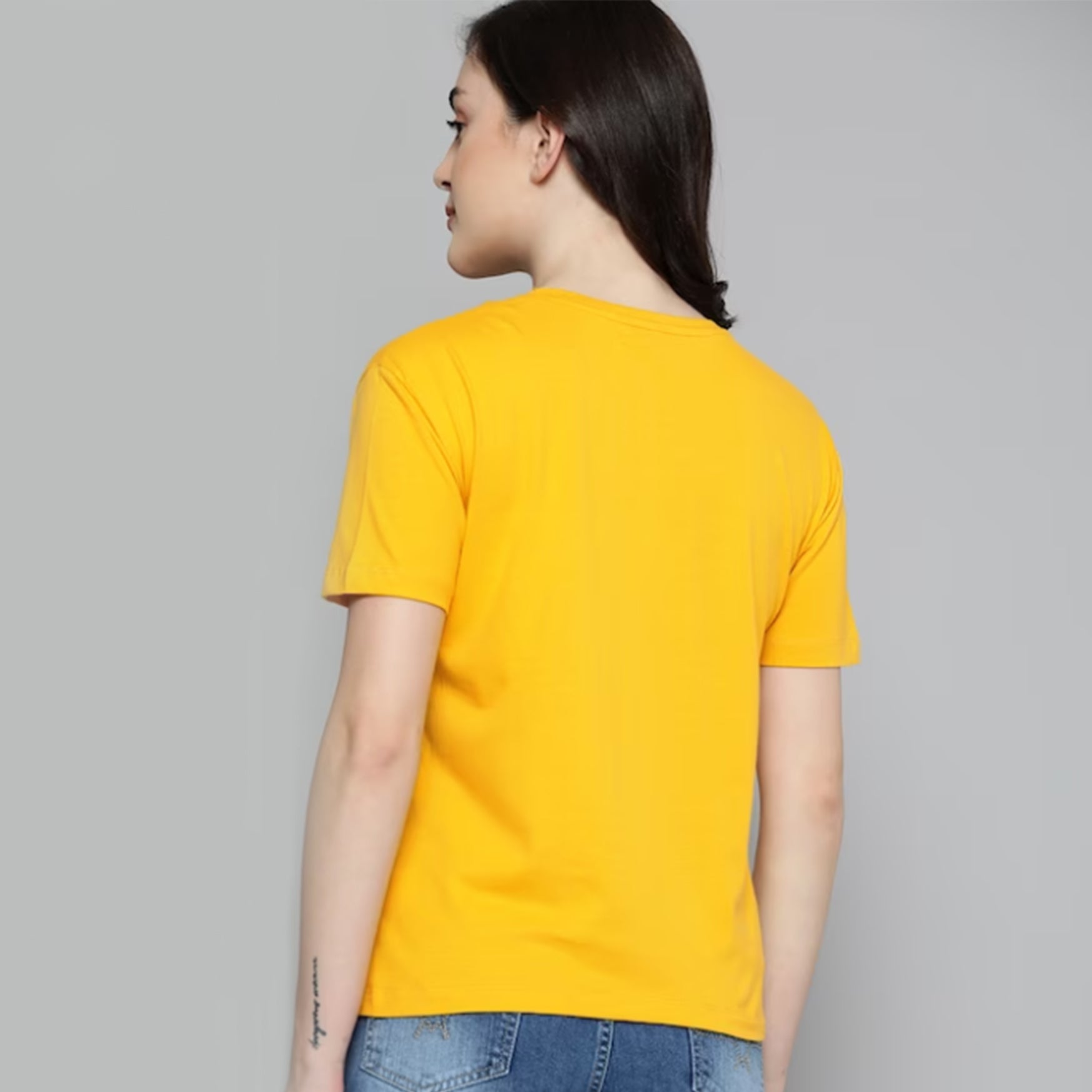 Women Yellow & Navy Blue Printed Round Neck T-shirt