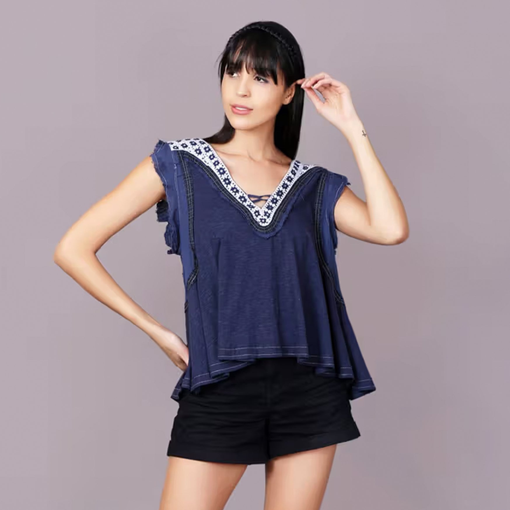 HOUSE OF S Stylish Flare Top (M)