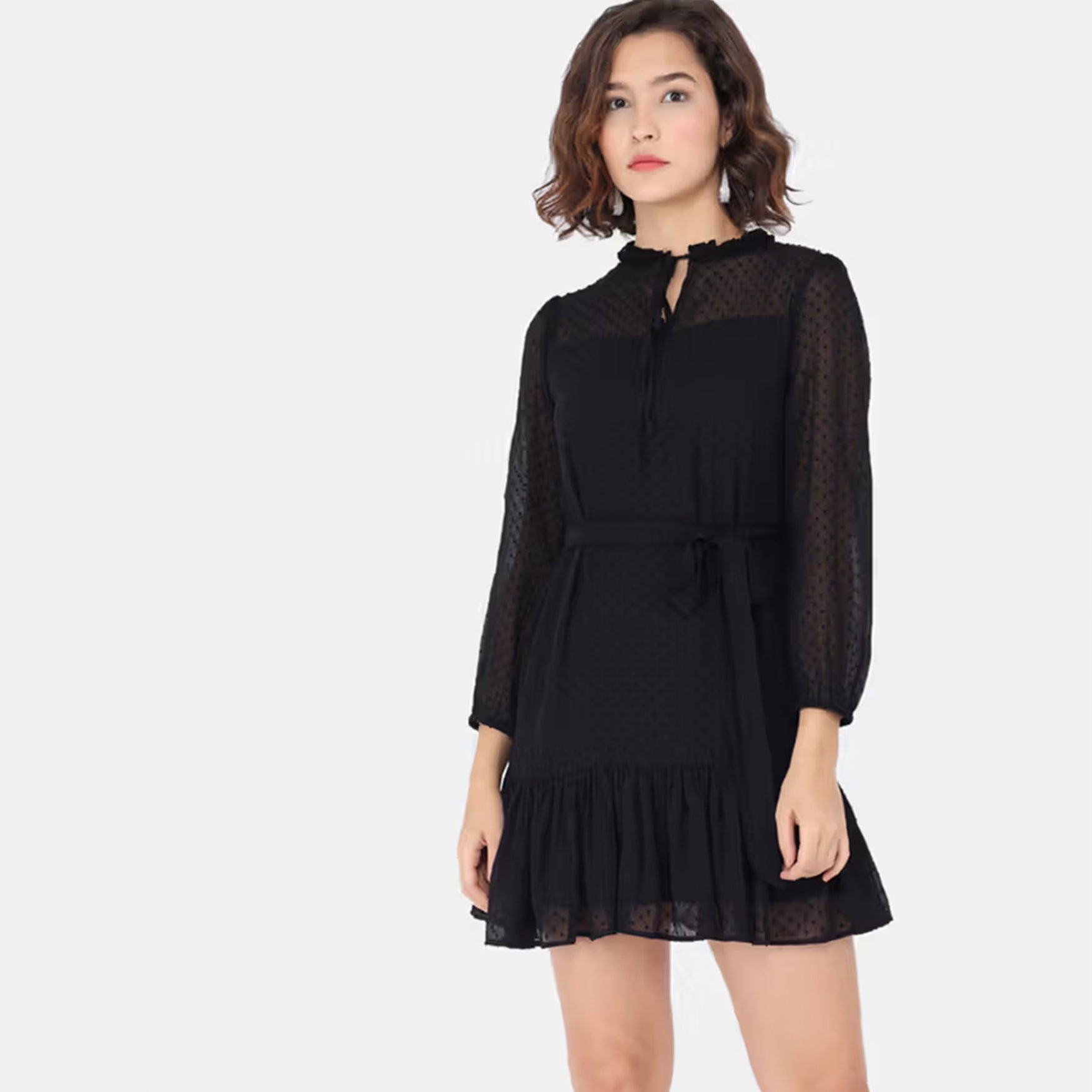 Trend Arrest Solid Black Dobby Dress With Belt (L)